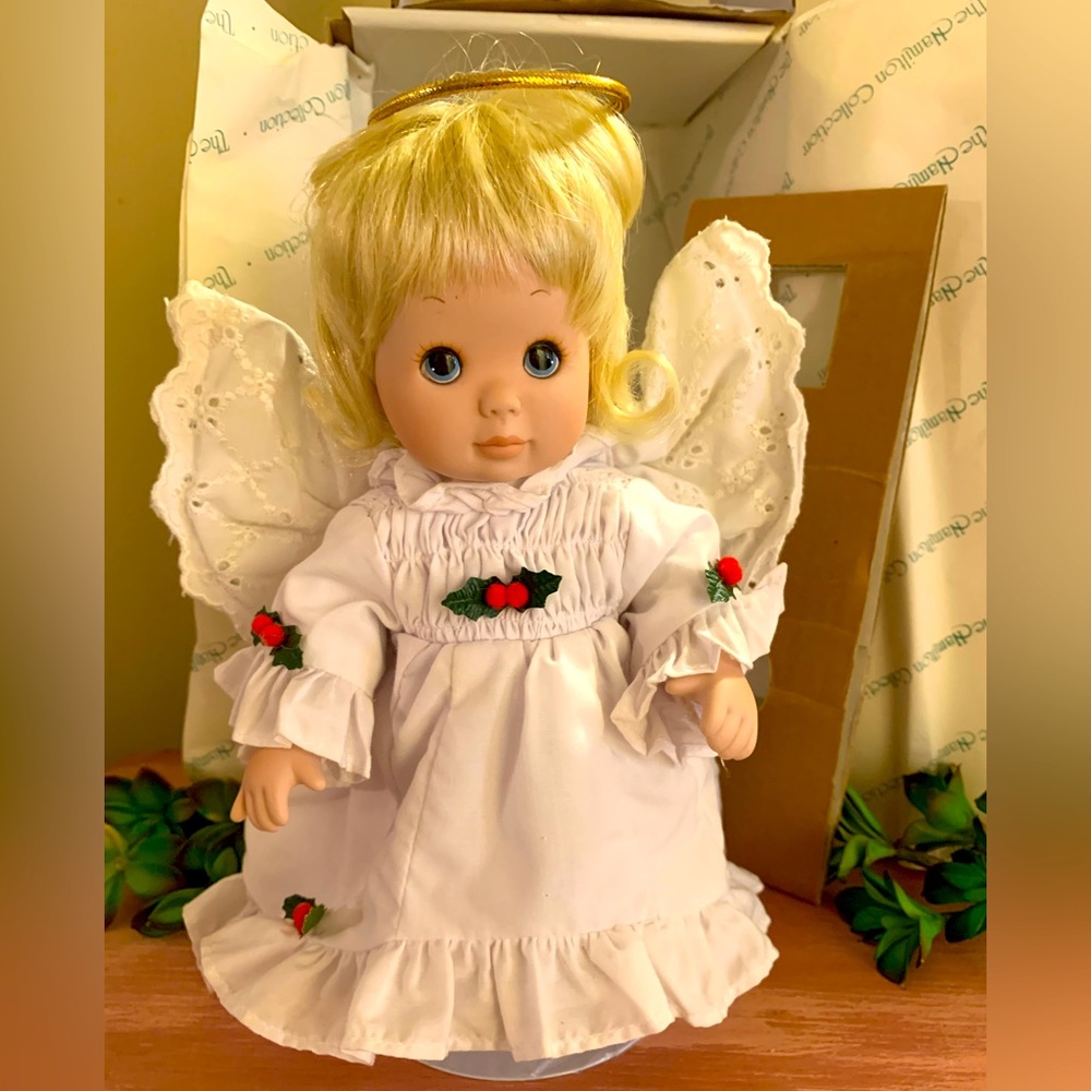 Hamilton Co. Vintage "Joy" Porcelain Angel Christmas doll 1996 Rare Find